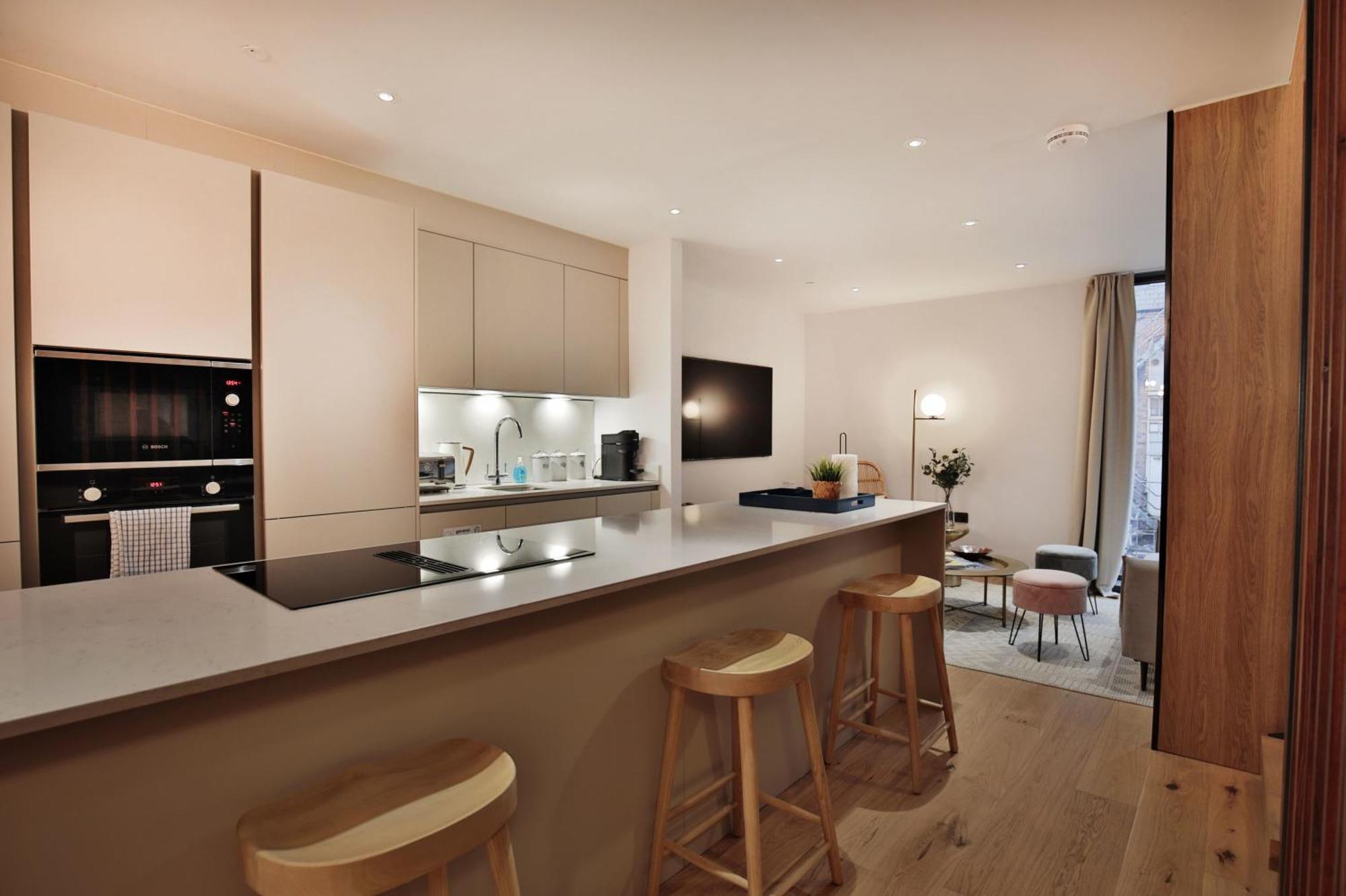 Stunning Luxury Townhouse In Centre Of Manchester Exterior photo